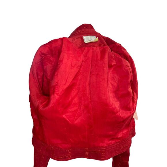 Cache Vintage Red Textured Button Front Cropped Jacket Women's Sz 4 Classic Chic - Picture 6 of 6